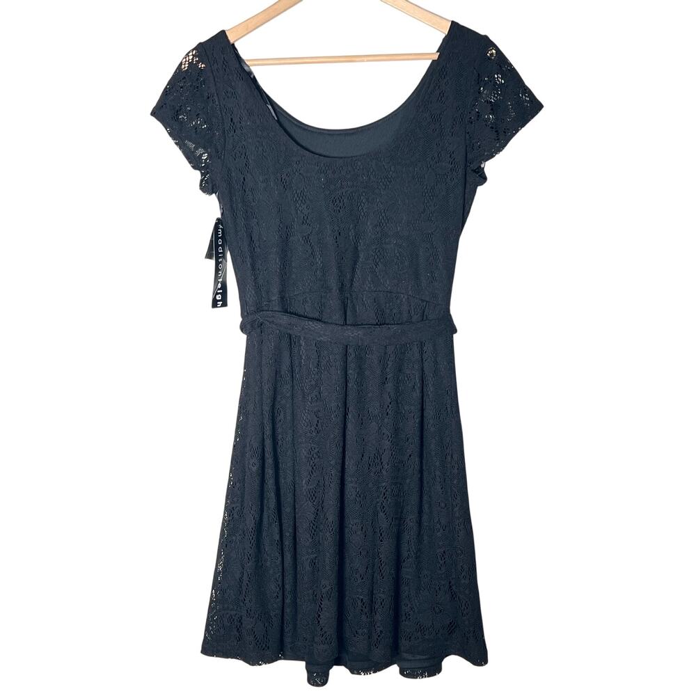 NWT Madison Leigh black cap sleeve lace fit in flare dress size 10 B182 - Picture 6 of 6
